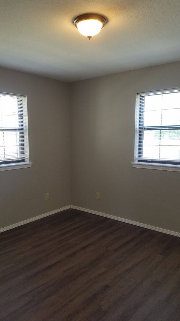 Apartment for rent at 1103 Bird Rd, Branson, MO 65616