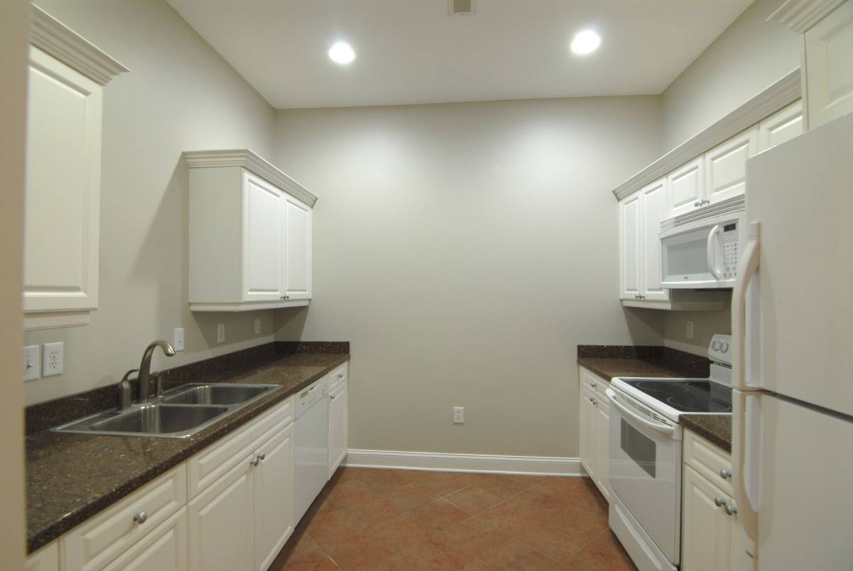 Condo for rent at 360 S Elm St #109, Greensboro, NC 27401