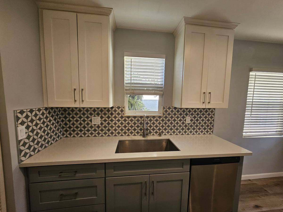 Apartment for rent at 2350 Florencita Ave, Montrose, CA 91020