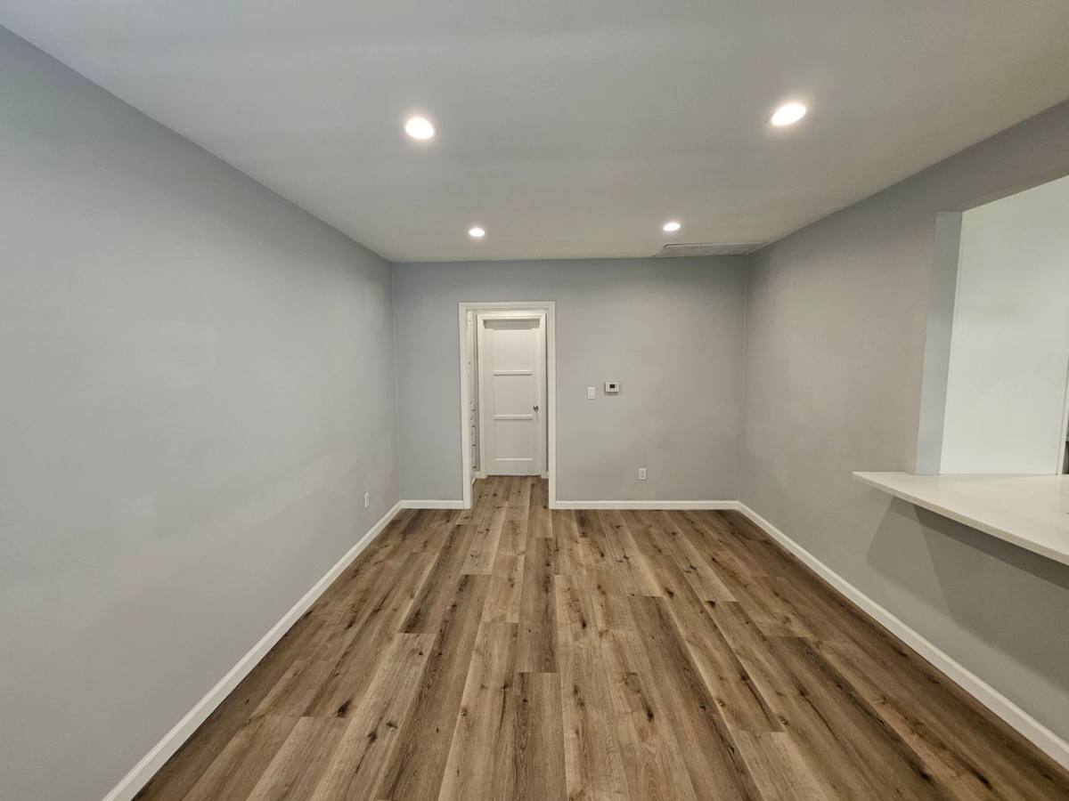 Apartment for rent at 2350 Florencita Ave, Montrose, CA 91020