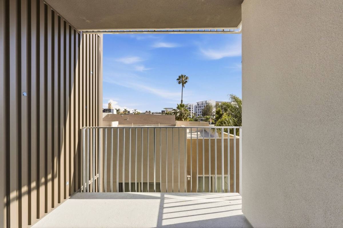 Apartment for rent at 4036 Centre St, San Diego, CA 92103