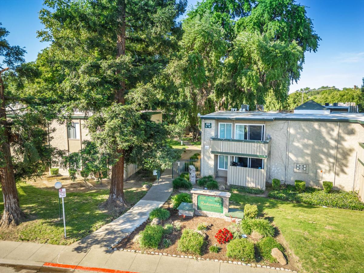 Townhouse for rent at 2850 La Loma Dr, Rancho Cordova, CA 95670