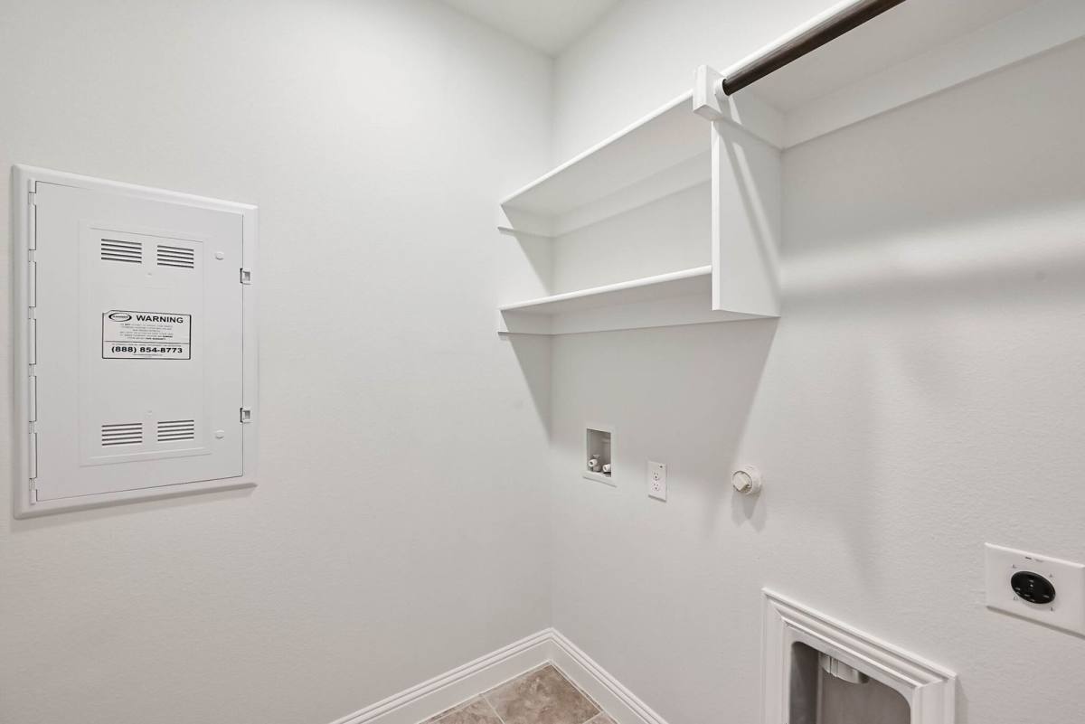 Townhouse for rent at 4248 Mingo Dr, Carrollton, TX 75010