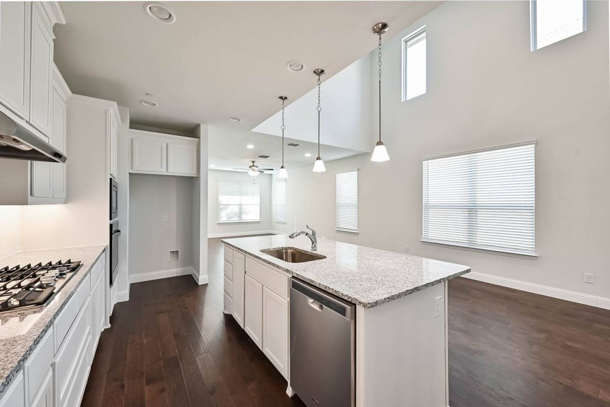 Townhouse for rent at 4248 Mingo Dr, Carrollton, TX 75010