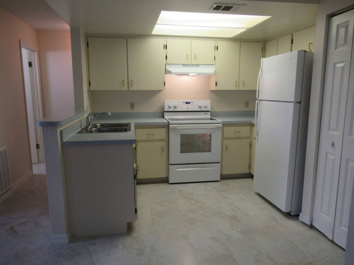 House for rent at 127 Sunnyside Dr, Clermont, FL 34711