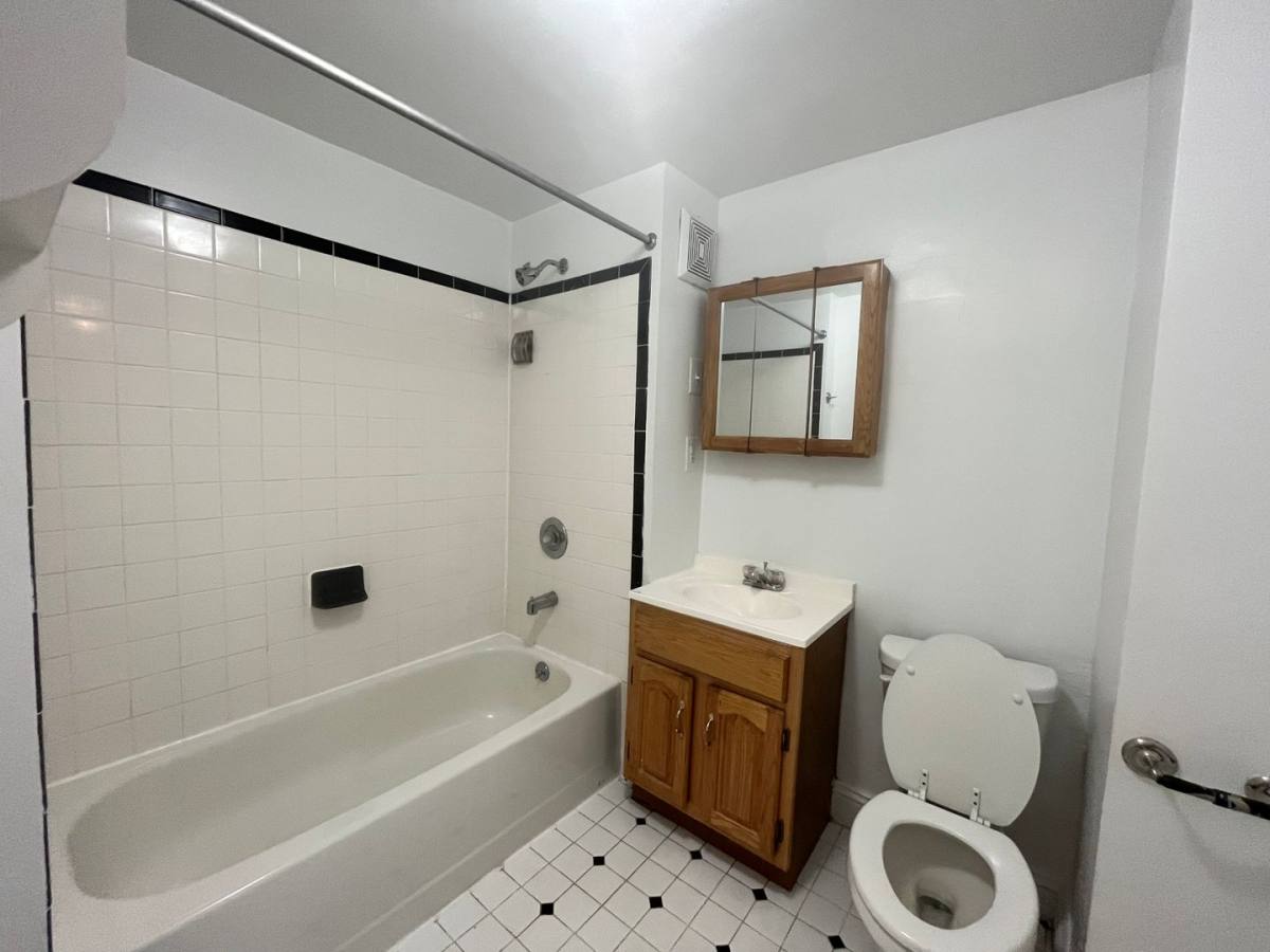Apartment for rent at 1309 Park Ave, Baltimore, MD 21217