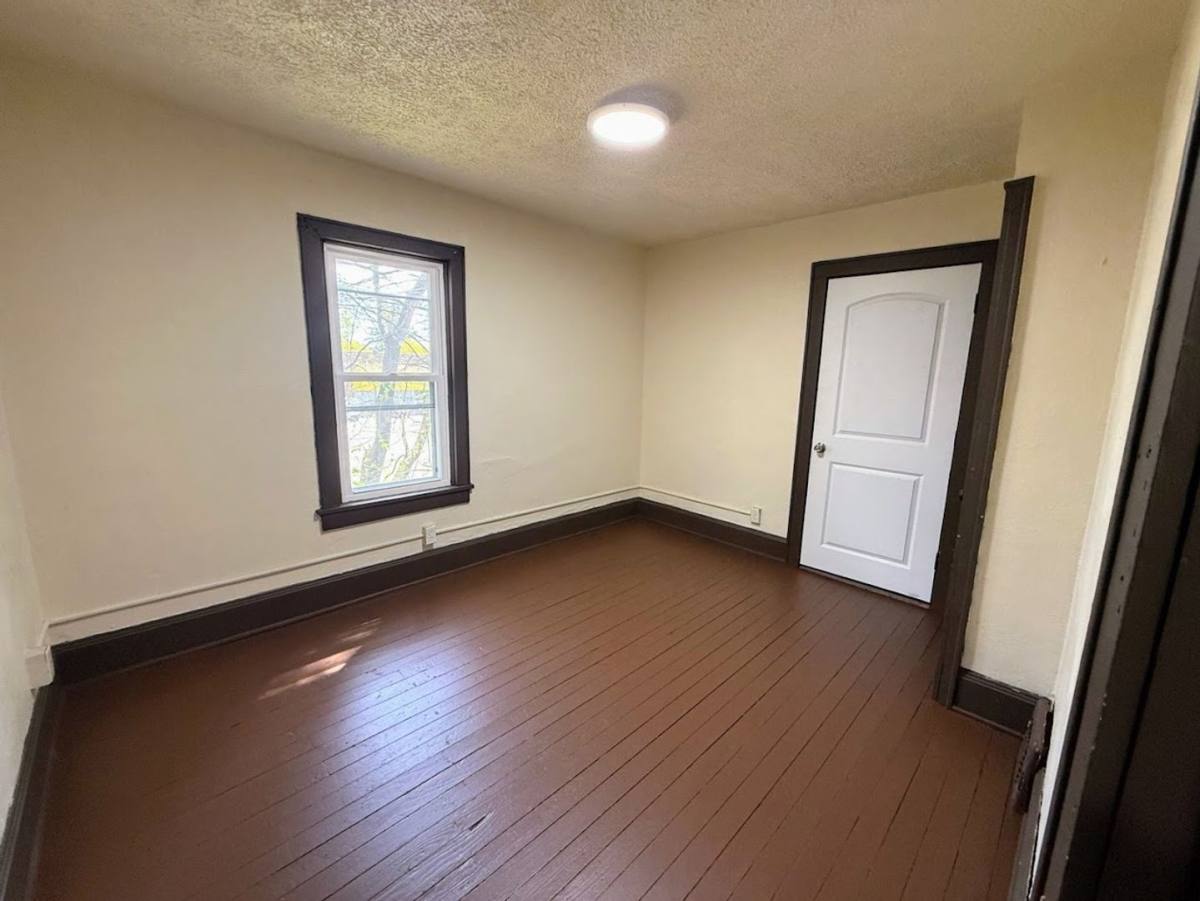 Apartment for rent at 2048 2nd St NE, Canton, OH 44704
