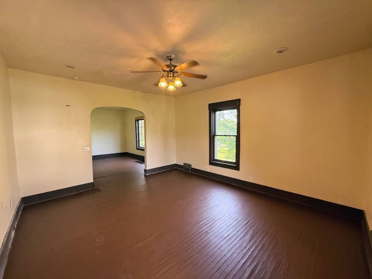 Apartment for rent at 2048 2nd St NE, Canton, OH 44704
