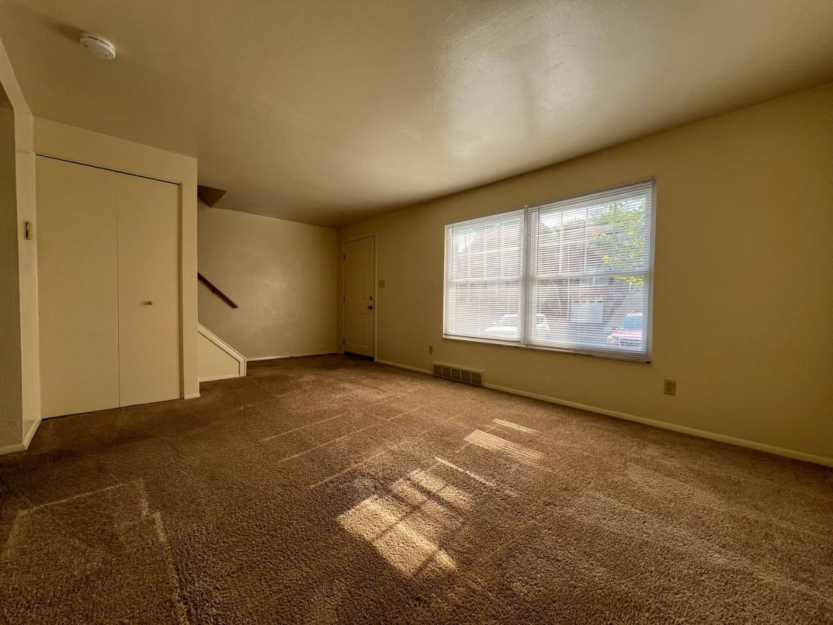 Townhouse for rent at 442 Mower Dr, Pittsburgh, PA 15239