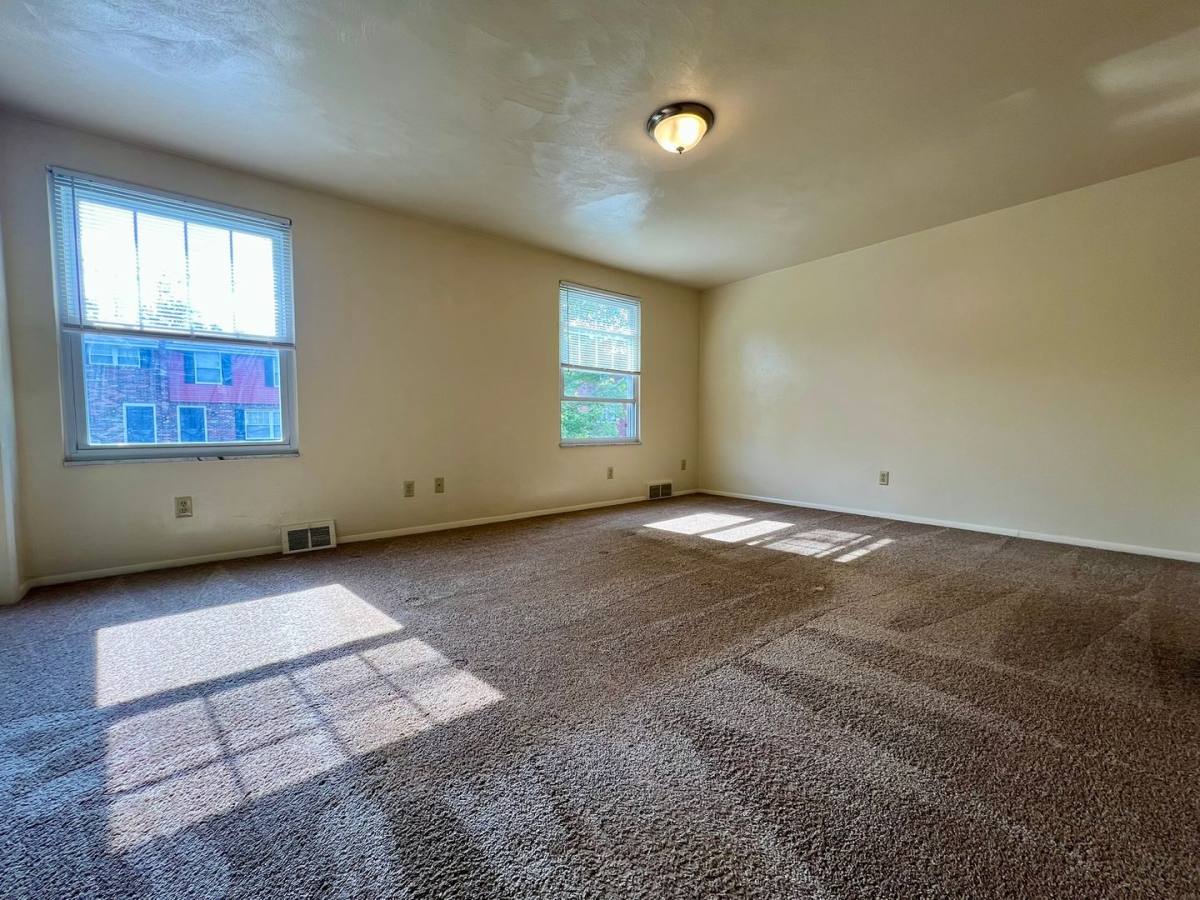 Townhouse for rent at 442 Mower Dr, Pittsburgh, PA 15239