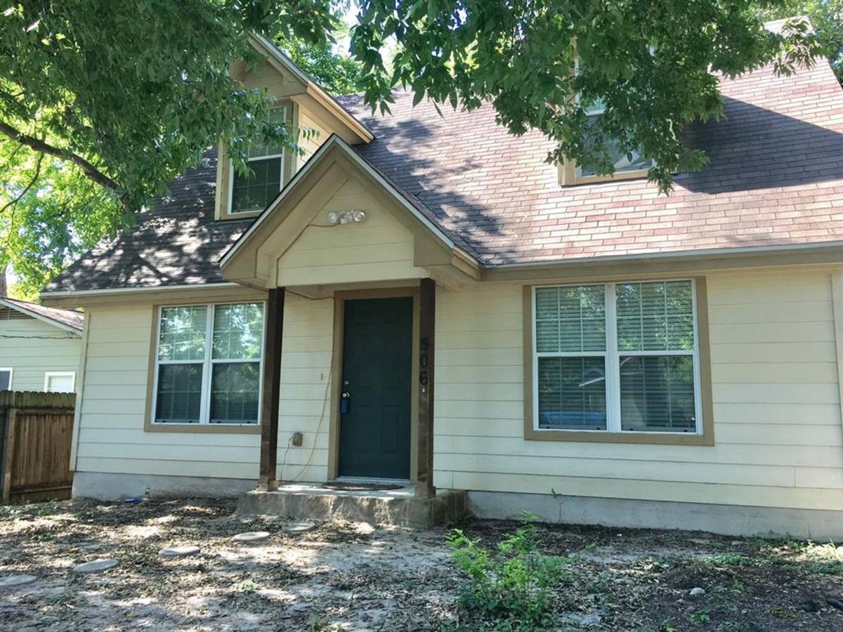 Townhouse for rent at 506 E 38th St #B, Austin, TX 78705