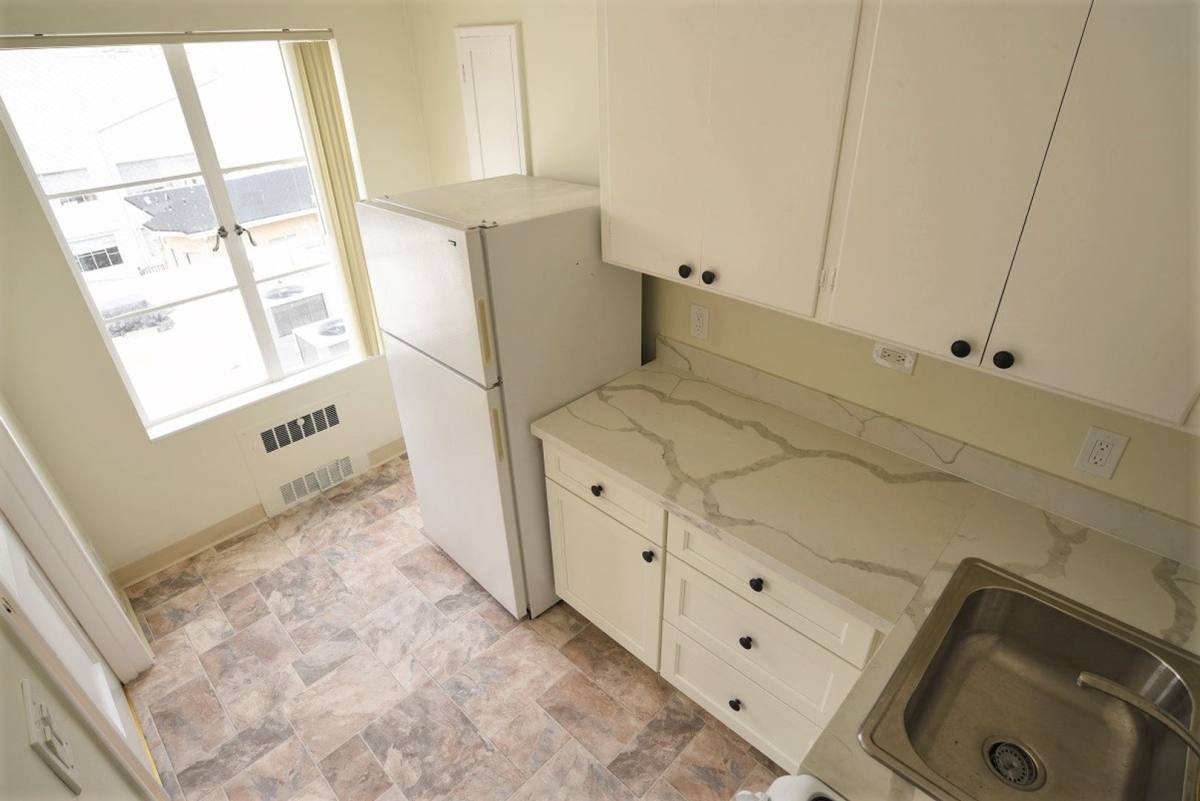 Apartment for rent at 2468 Bancroft Way, Berkeley, CA 94704