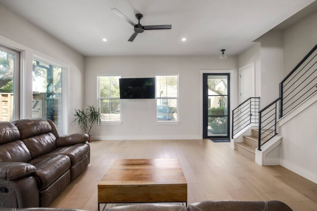 Condo for rent at 4804 Duval Rd, Austin, TX 78727