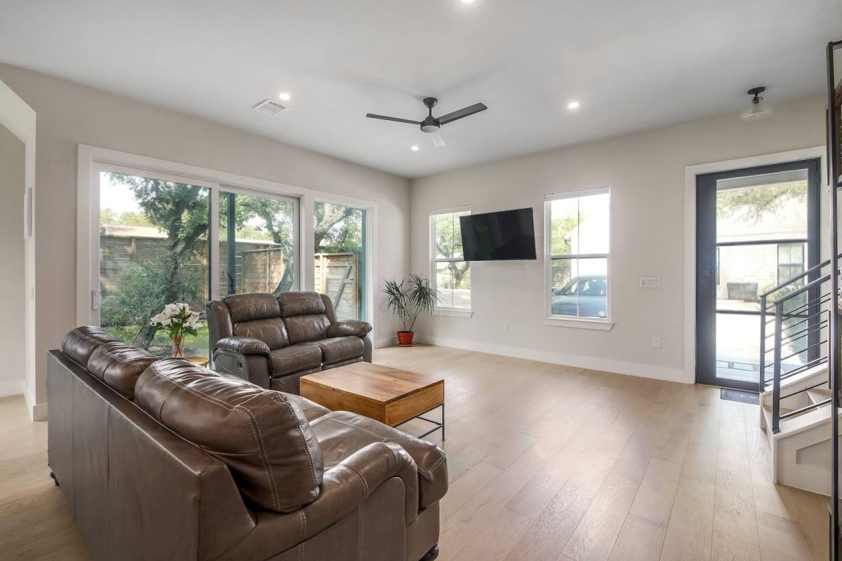 Condo for rent at 4804 Duval Rd, Austin, TX 78727