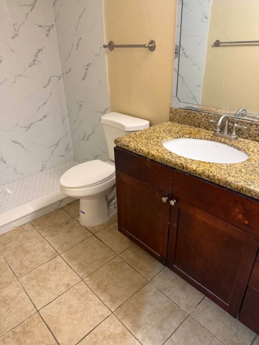 Apartment for rent at 5124 Conroy Rd #613, Orlando, FL 32811