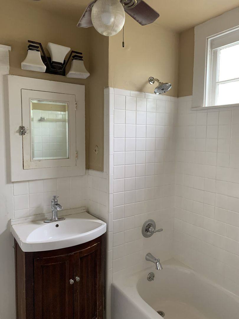 Apartment for rent at 1010 Short St, New Orleans, LA 70118