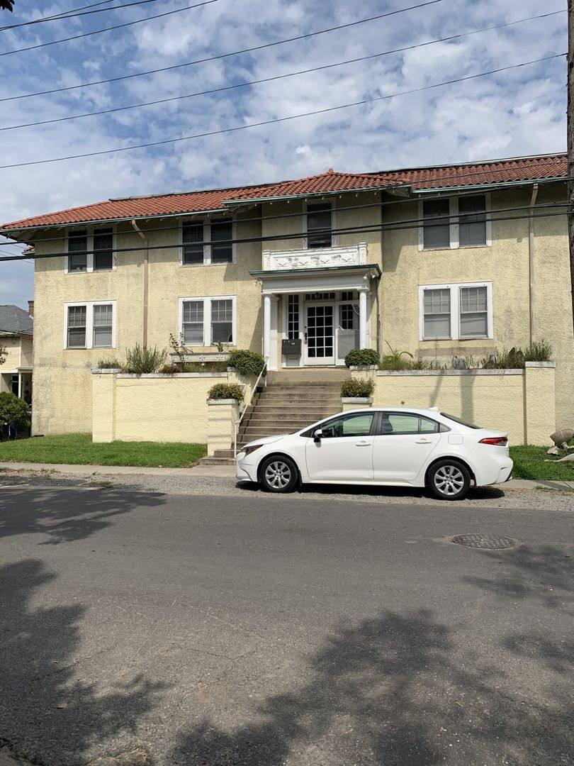 Apartment for rent at 1010 Short St, New Orleans, LA 70118