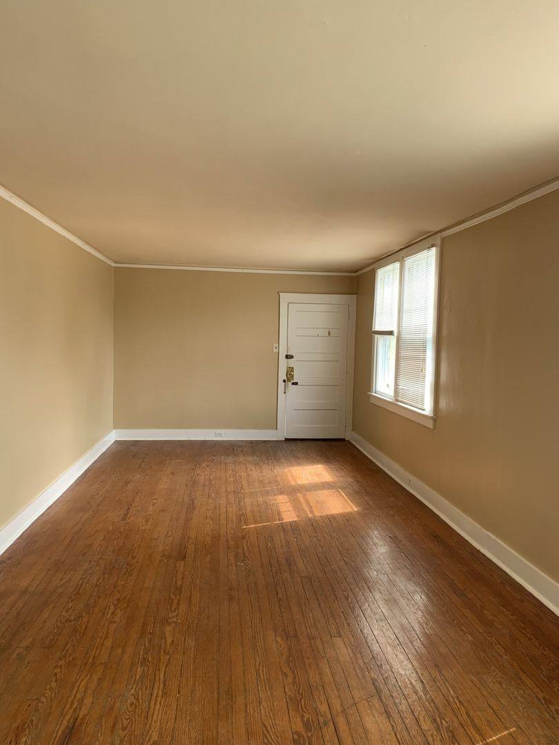 Apartment for rent at 1010 Short St, New Orleans, LA 70118