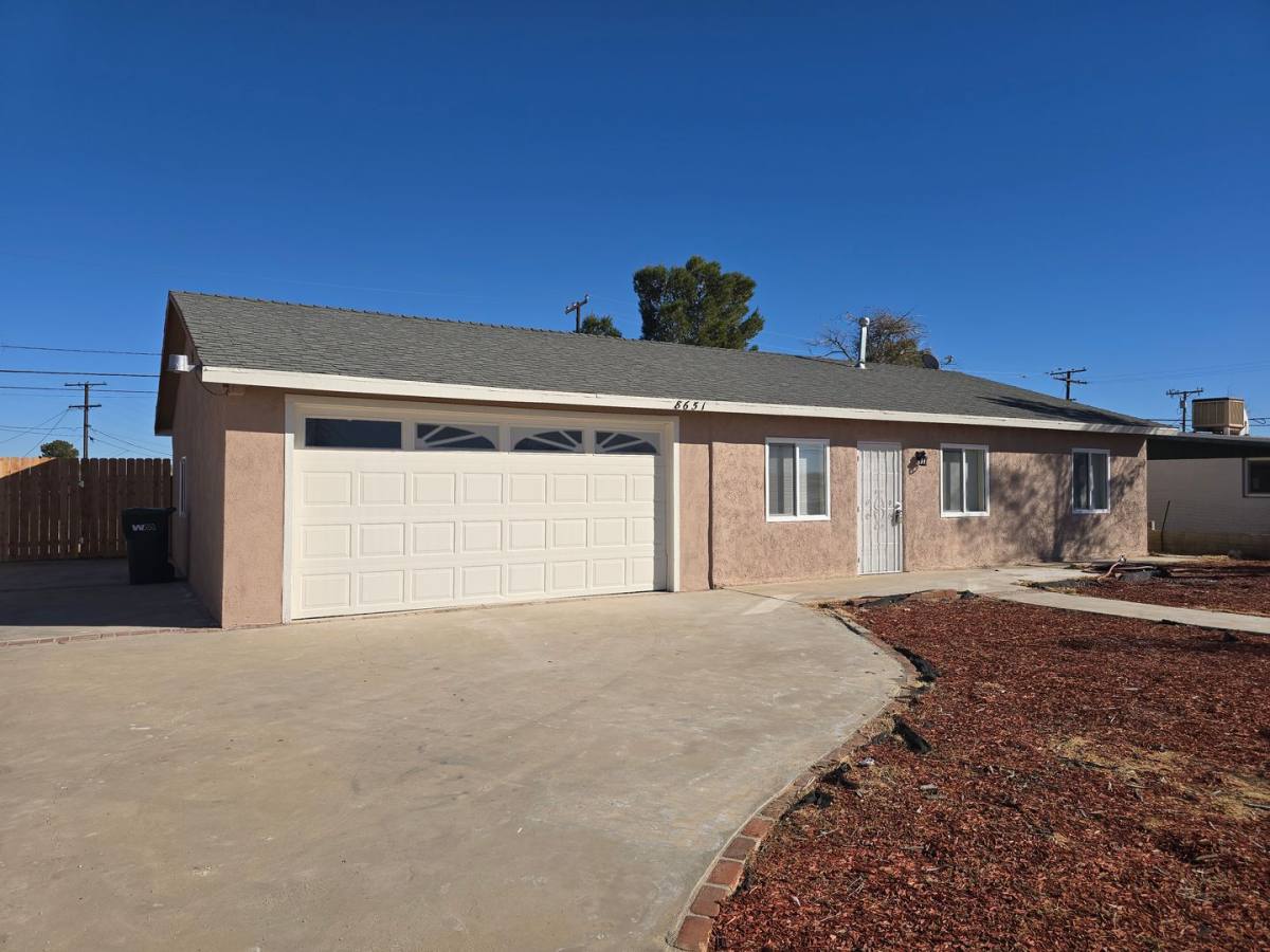 House for rent at 8651 S Loop Blvd, California City, CA 93505