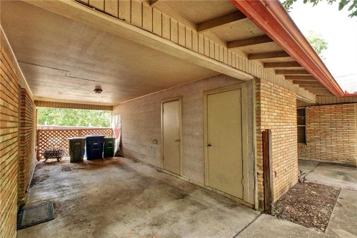 Townhouse for rent at 607 Bellevue Place #A, Austin, TX 78705