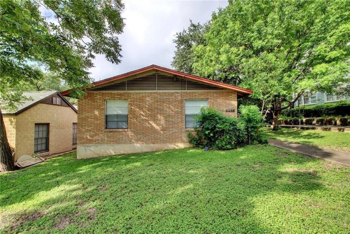 Townhouse for rent at 607 Bellevue Place #A, Austin, TX 78705