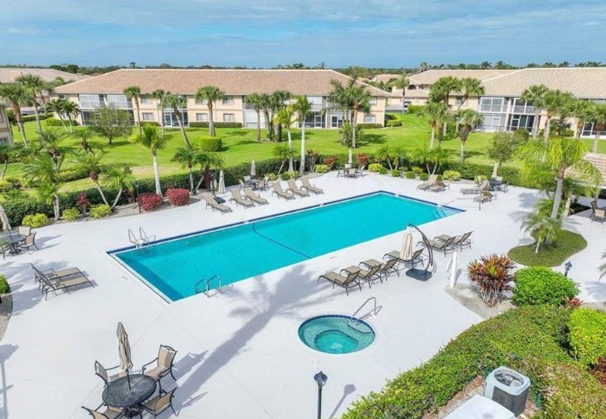 Apartment for rent at 9175 Michael Circle, Naples, FL 34113