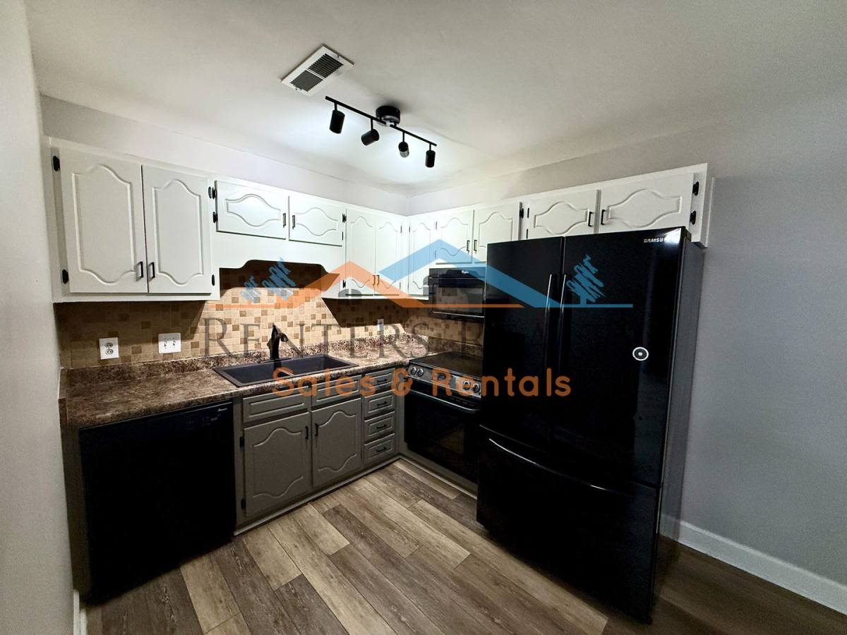 Condo for rent at 2107 Epworth Dr NE, Huntsville, AL 35811