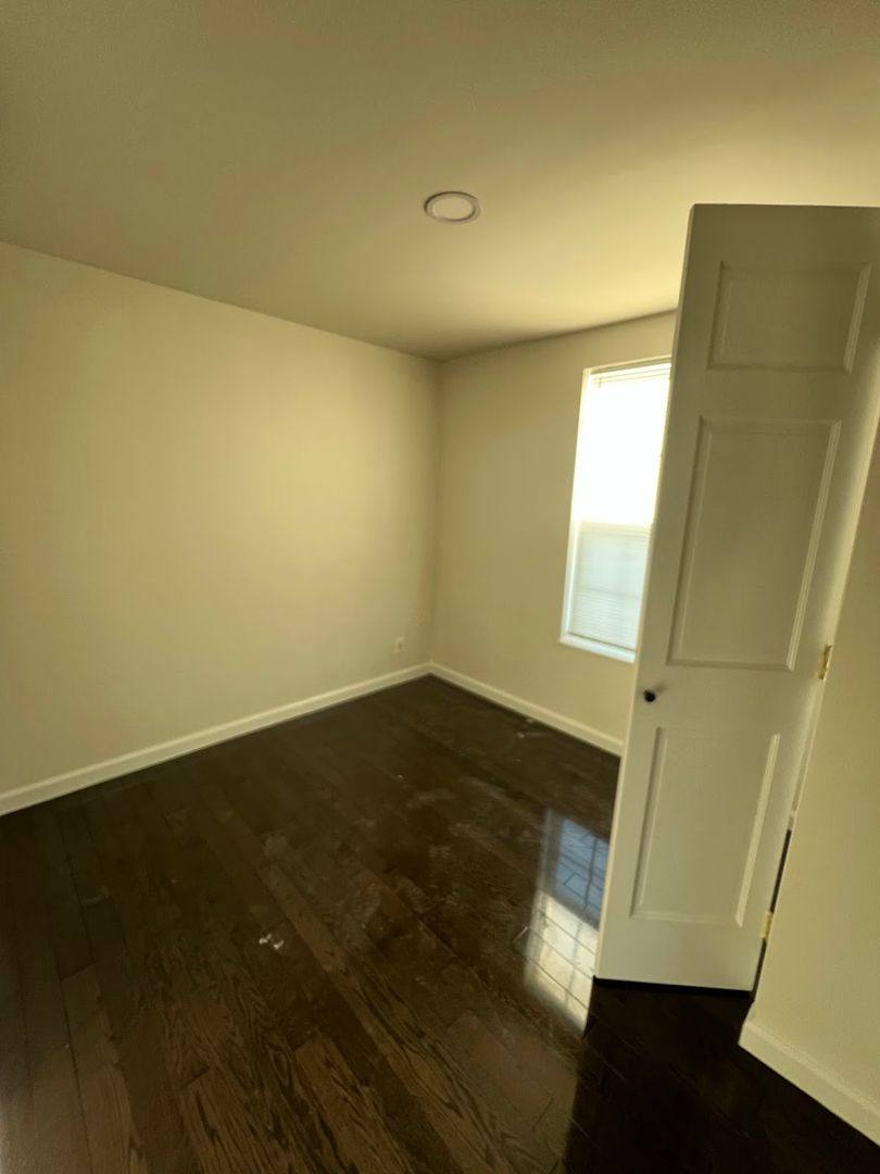 Apartment for rent at 648 S 17th 1 2 St, Reading, PA 19606