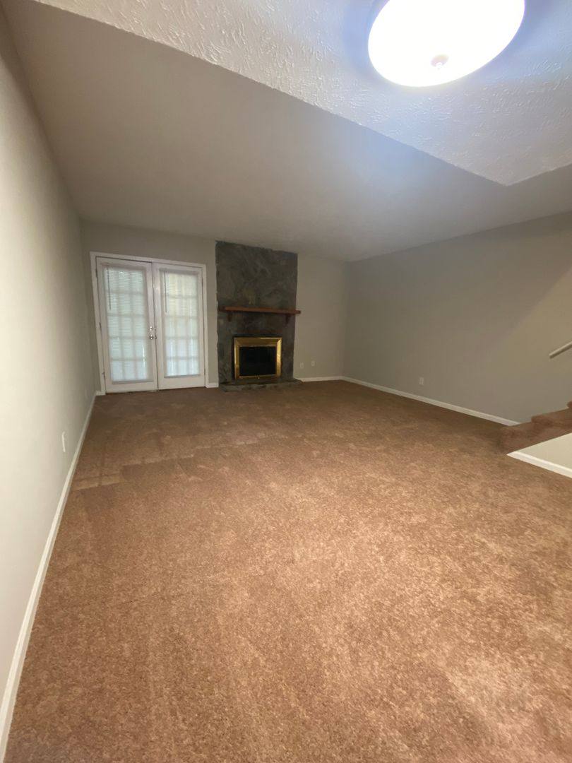 Apartment for rent at 2502 Hidden Cove Court, Gainesville, GA 30501