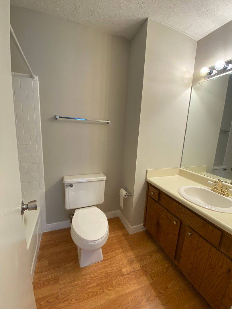 Apartment for rent at 2502 Hidden Cove Court, Gainesville, GA 30501