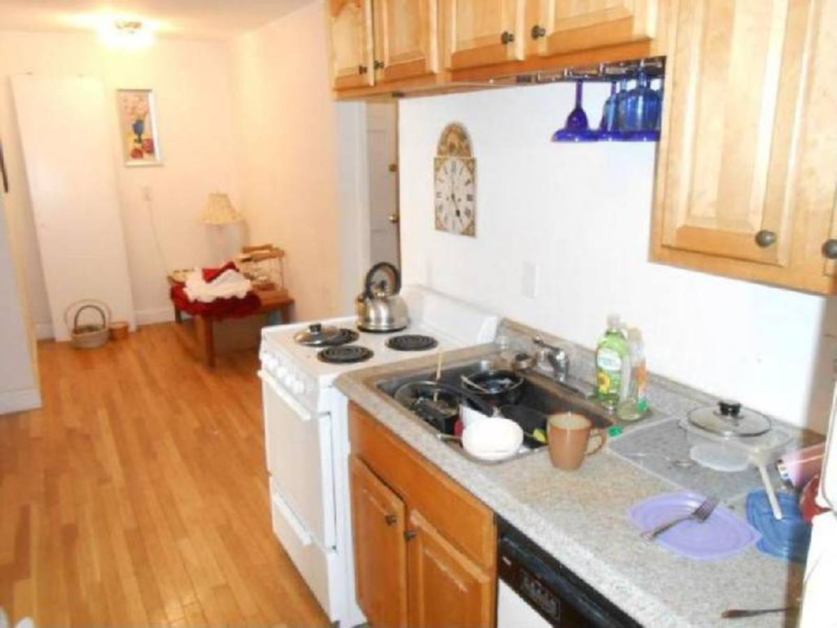 House for rent at 2116 Freeman Rd, Brookline, MA 02446