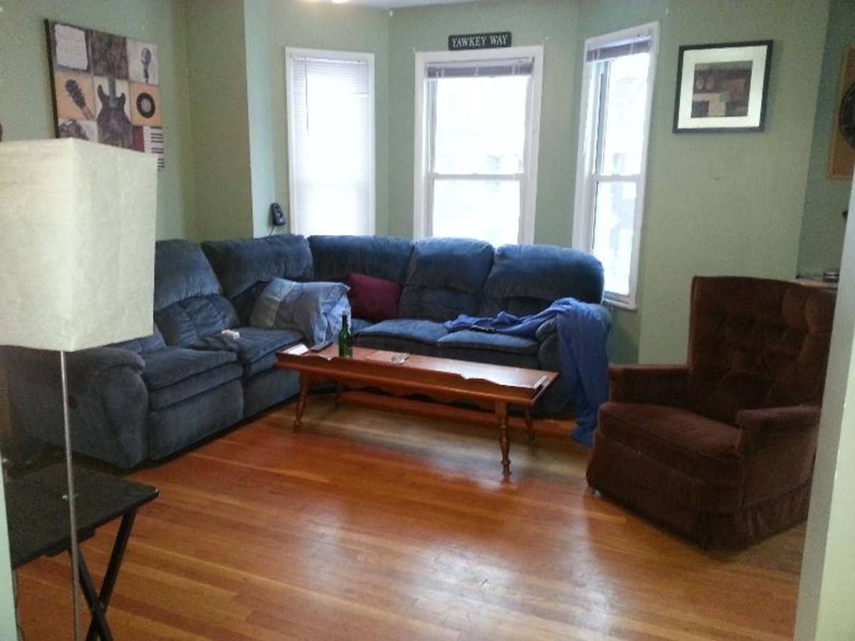 House for rent at 2116 Freeman Rd, Brookline, MA 02446