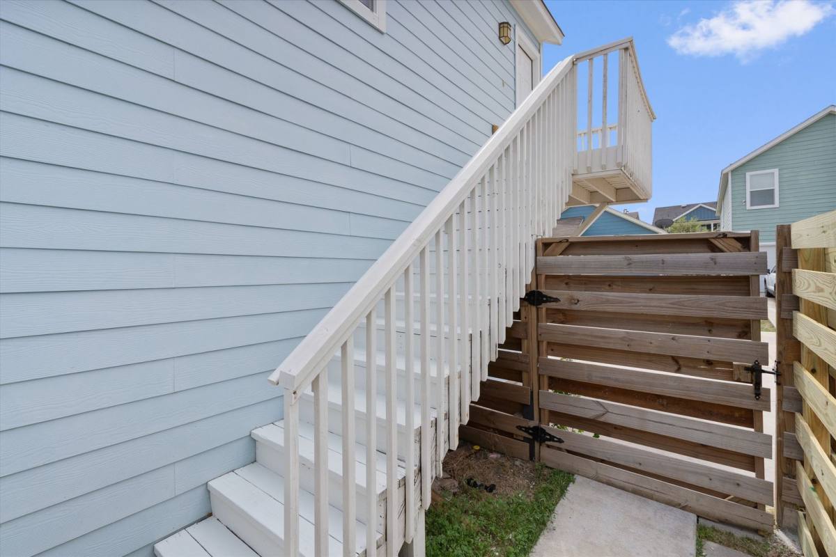 House for rent at 1629 Arbor Knot Dr, Kyle, TX 78640
