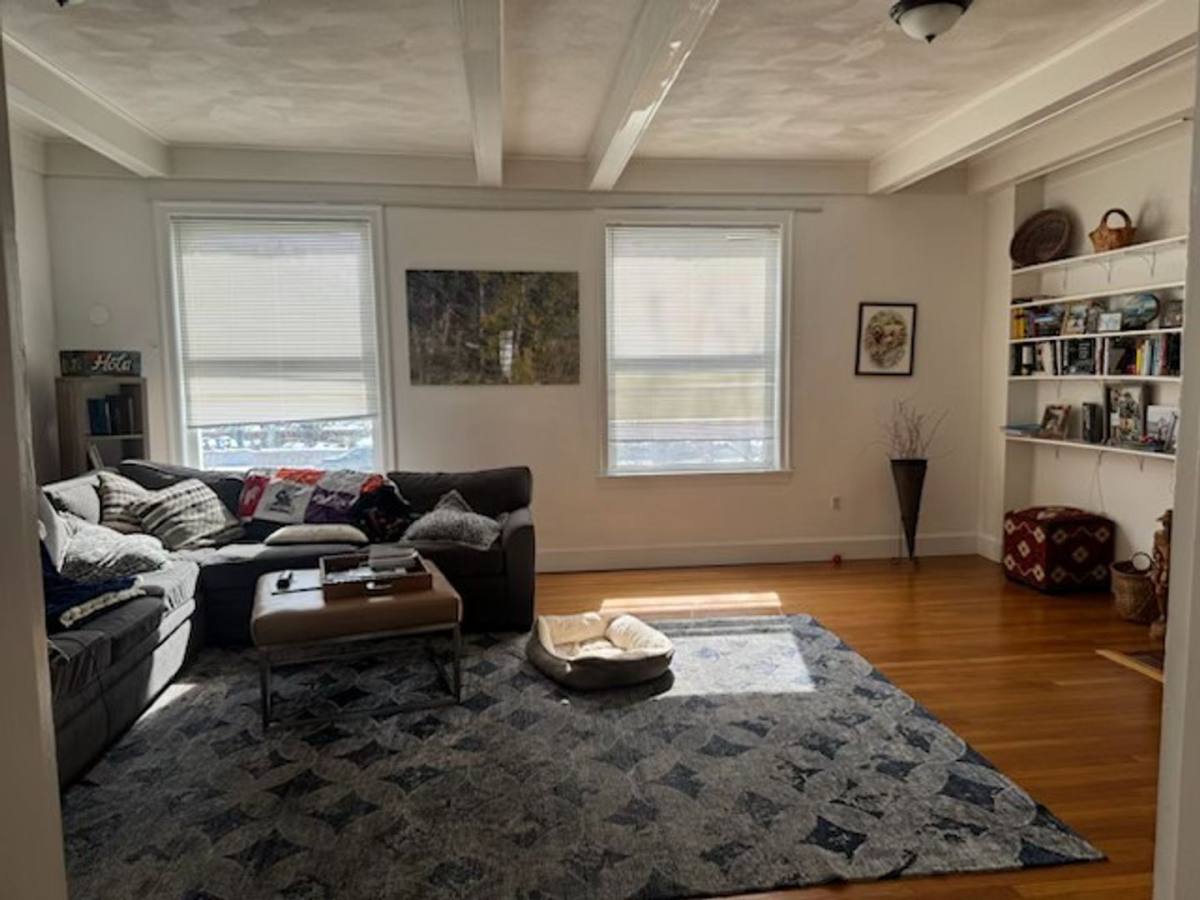 Apartment for rent at 1718 Beacon St #4, Brookline, MA 02445