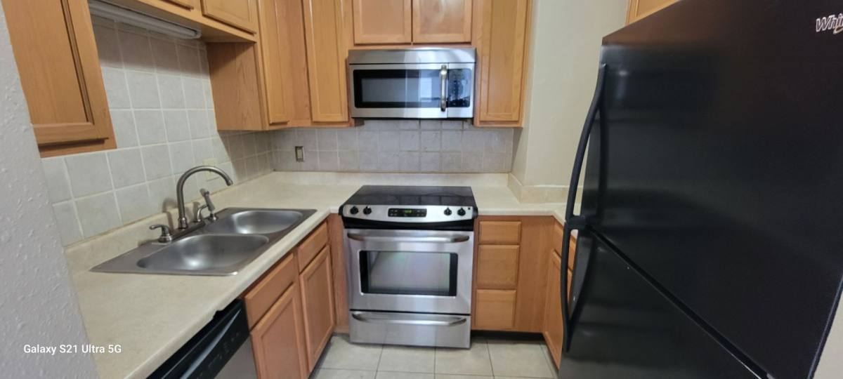 House for rent at 402 Shadow Oaks Dr, Sherwood, AR 72120