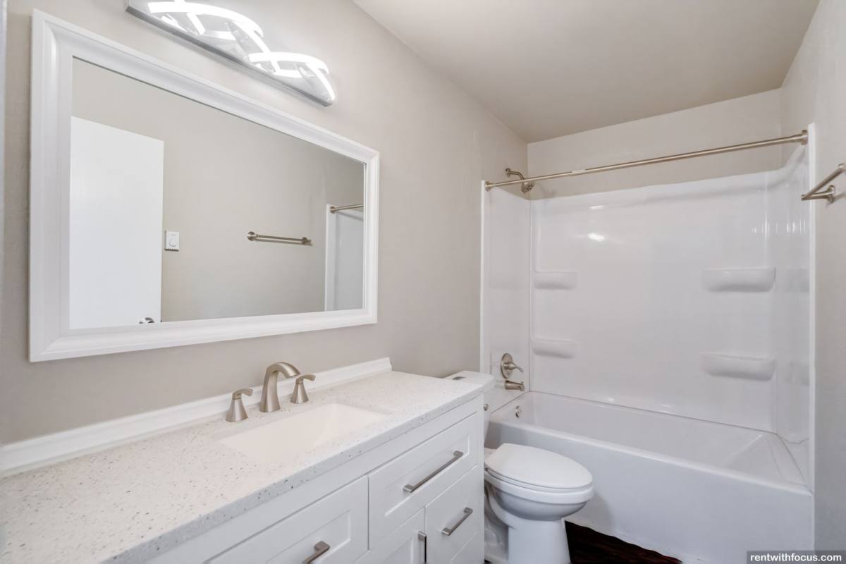 Apartment for rent at 1105 Joyce St, Kaukauna, WI 54130
