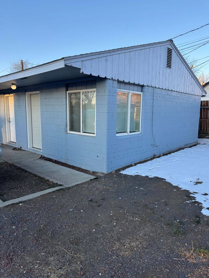 Apartment for rent at 9890 US-Highway, Naches, WA 98937
