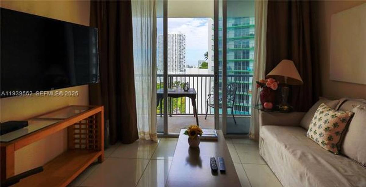 Apartment for rent at 1750 N Bayshore Dr, Miami, FL 33132
