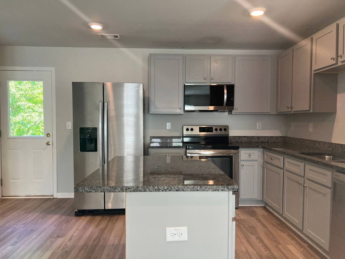 House for rent at 431 Camella Circle, McDonough, GA 30252