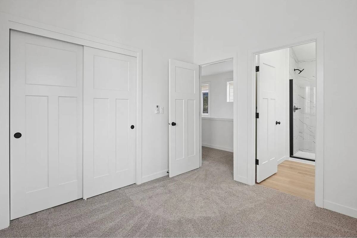 House for rent at 9568 SW 91st Ave, Portland, OR 97223