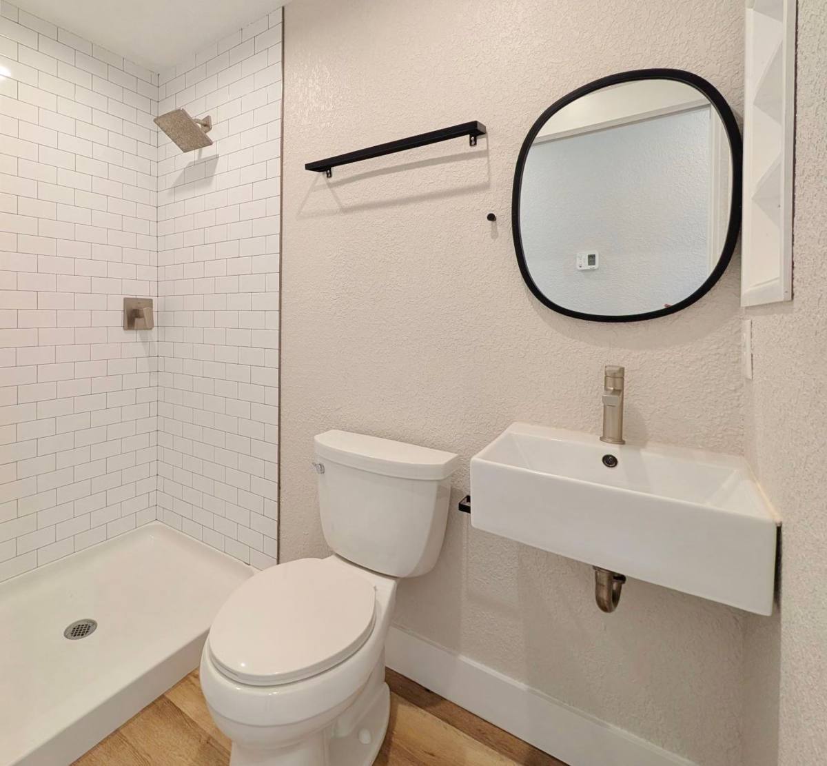Apartment for rent at 412 E Ashley St, Jacksonville, FL 32202