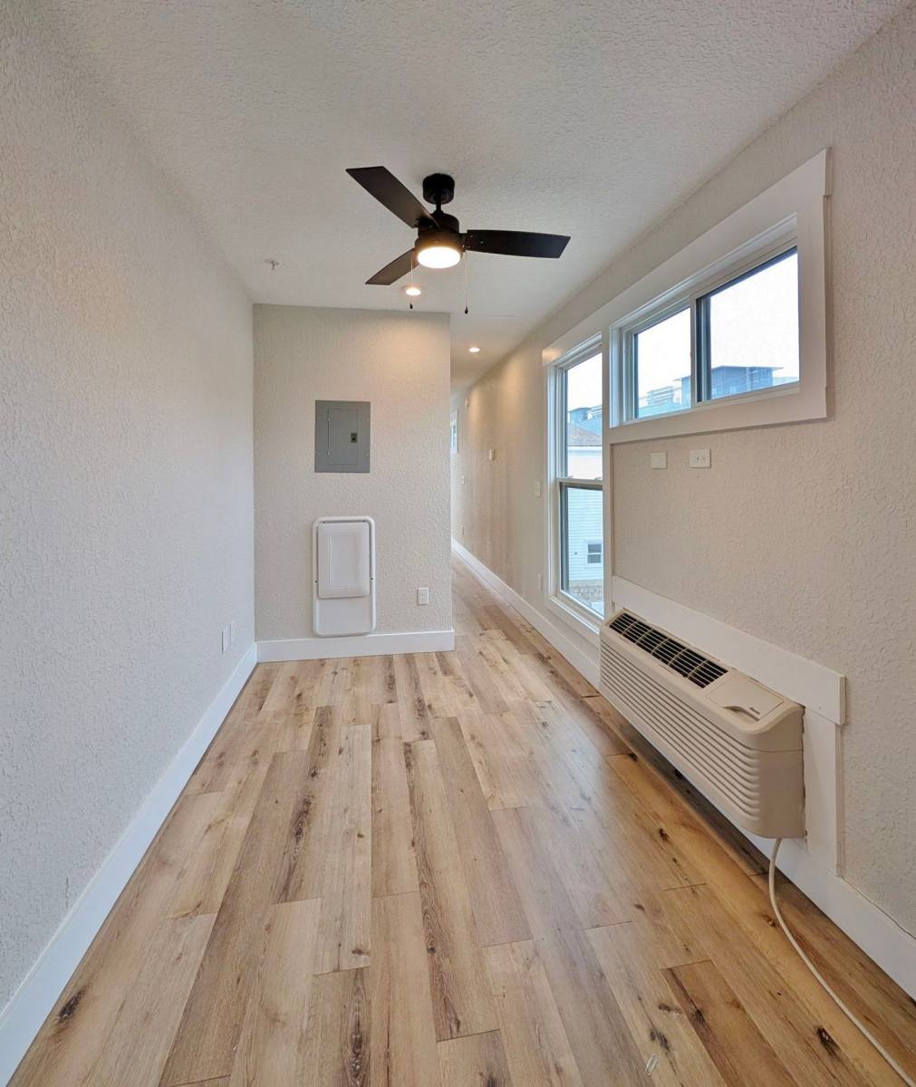 Apartment for rent at 412 E Ashley St, Jacksonville, FL 32202