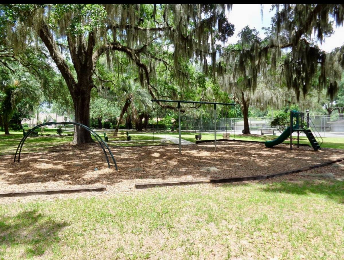 House for rent at 2784 Whisper Lakes Club Circle, Orlando, FL 32837