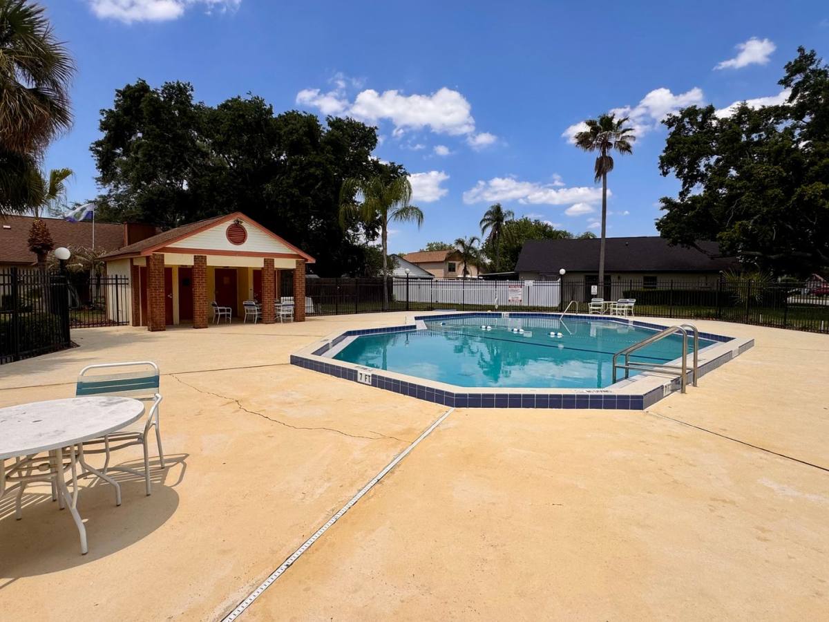 House for rent at 2784 Whisper Lakes Club Circle, Orlando, FL 32837