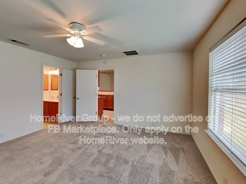 House for rent at 717 River Run Dr, Red Oak, TX 75154
