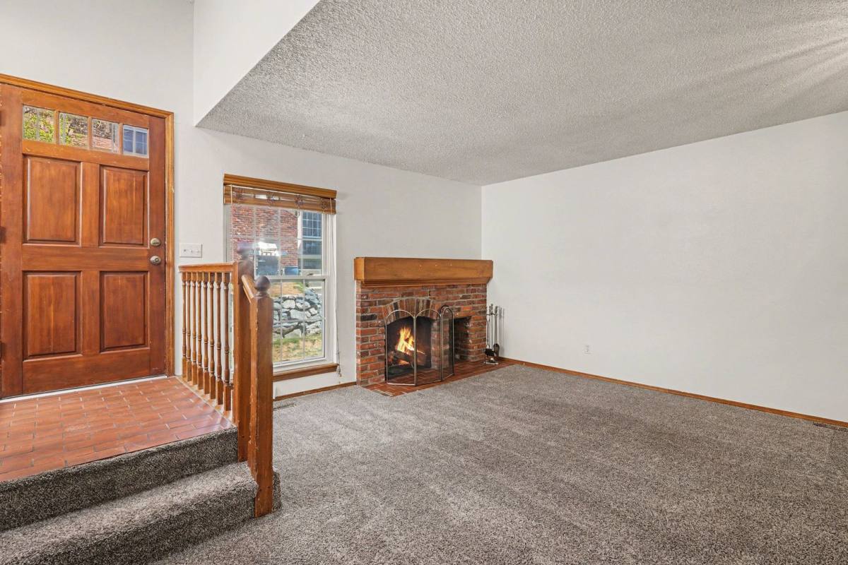 Townhouse for rent at 1915 S Hannibal St, Aurora, CO 80013