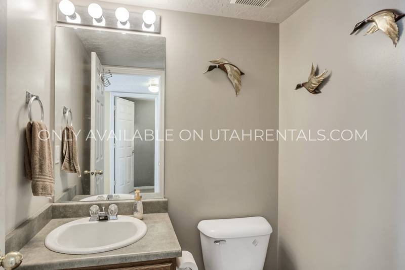 Townhouse for rent at 1346 S 1440 E St, Provo, UT 84606