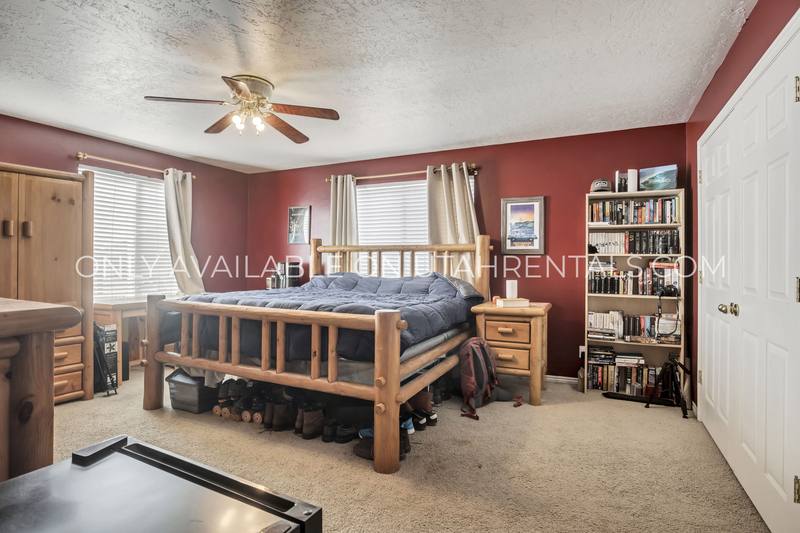 Townhouse for rent at 1346 S 1440 E St, Provo, UT 84606