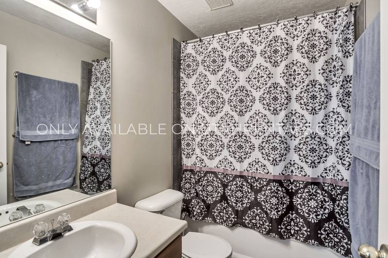 Townhouse for rent at 1346 S 1440 E St, Provo, UT 84606