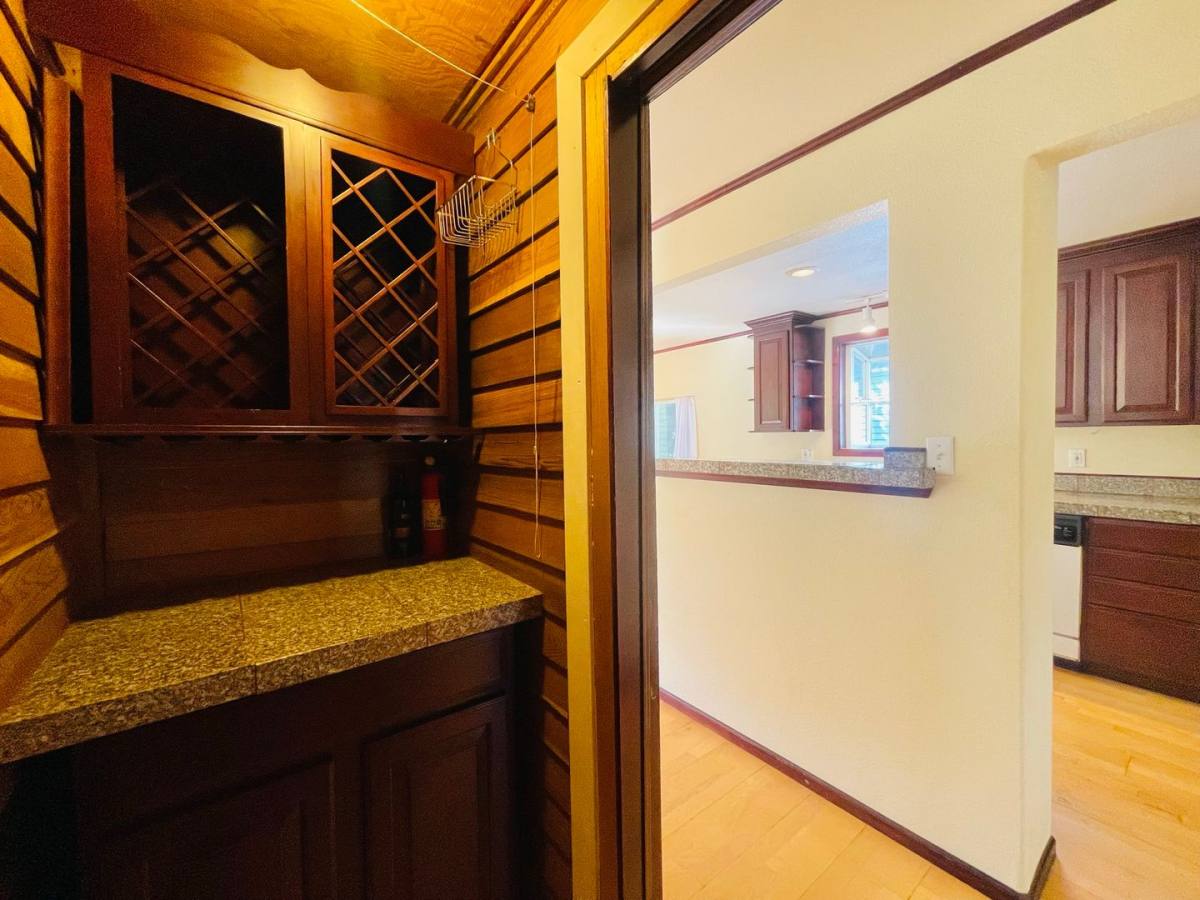 House for rent at 200 27th Ave E, Seattle, WA 98112